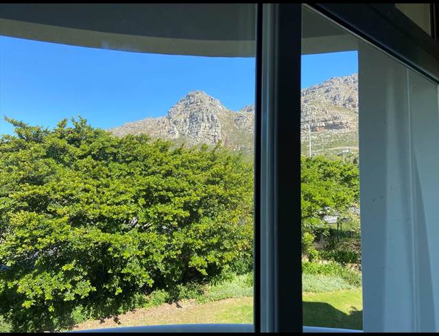 110M² OFFICE TO LET IN WESTLAKE