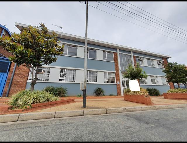 836M² WAREHOUSE RENTED IN BENROSE