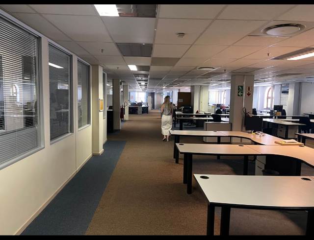 2,526M² OFFICE TO LET IN CAPE TOWN CITY CENTRE