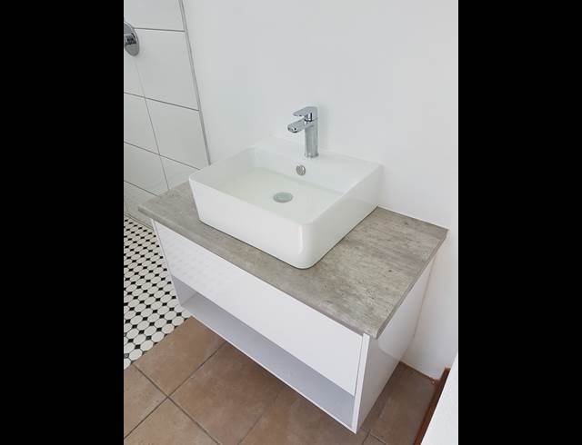 1 bed property to rent in BERGSIG