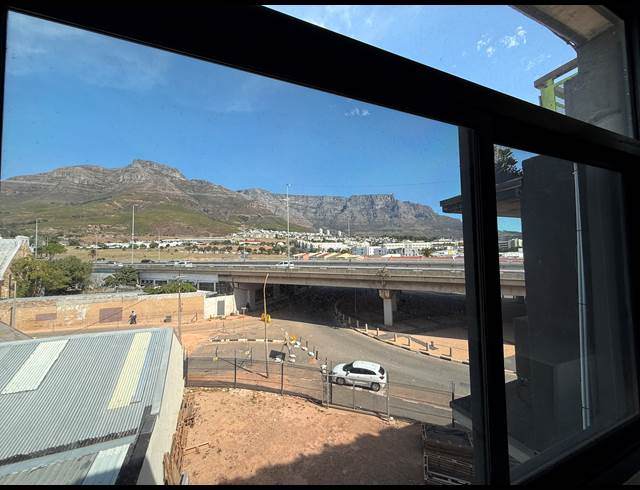 260M² OFFICE TO LET IN WOODSTOCK