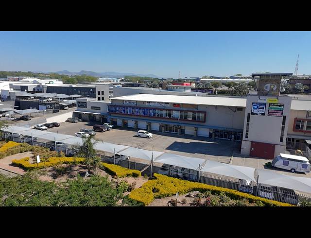 393.30M² WAREHOUSE RENTED IN RIVERSIDE PARK