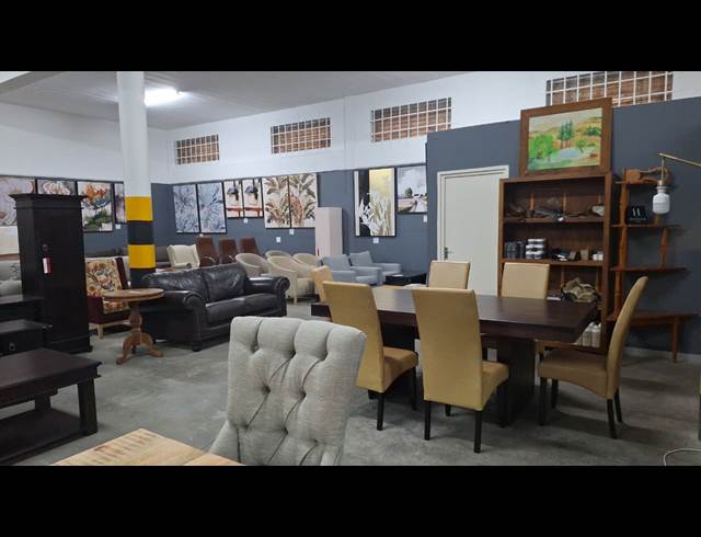 309M² WAREHOUSE TO LET IN RIVERSIDE PARK