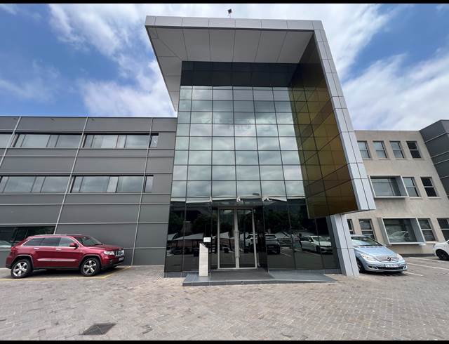 422M² OFFICE TO LET IN CENTURION CENTRAL