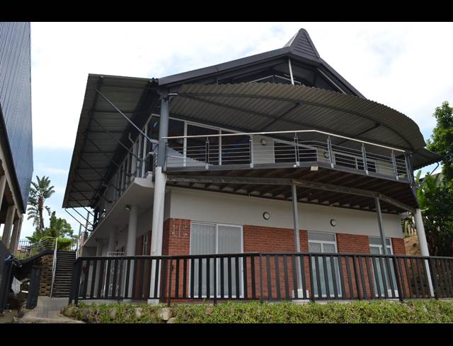 233M² OFFICE TO LET IN GLEN ANIL