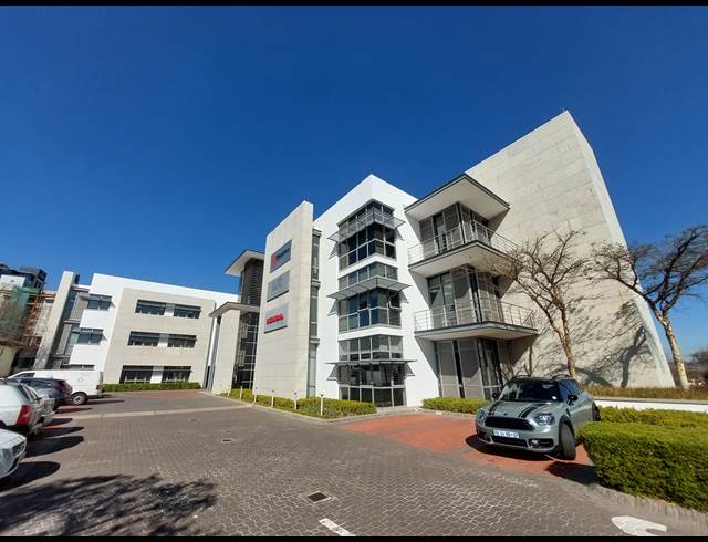 536M² OFFICE TO LET IN WATERFALL