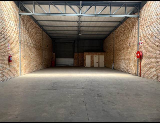 368M² WAREHOUSE TO LET IN RANDJESPARK