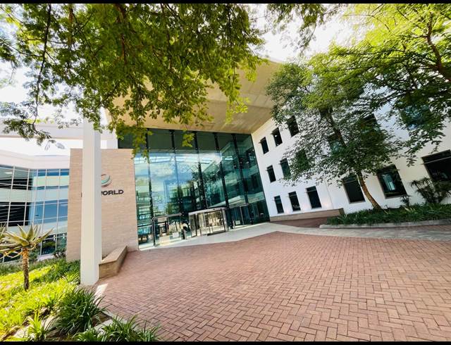 4,000M² OFFICE TO LET IN WATERFALL