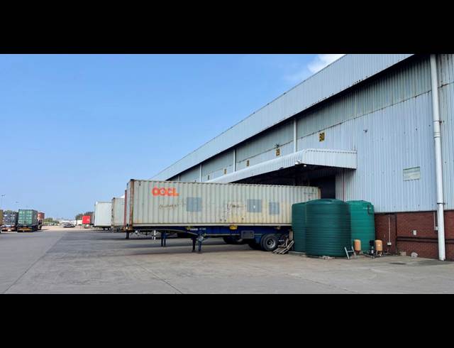 6,780M² WAREHOUSE TO LET IN PROSPECTON INDUSTRIAL