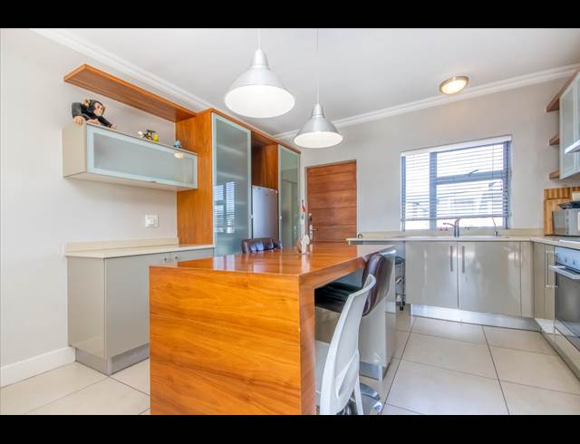 2 BEDROOM APARTMENT RENTED IN WENDYWOOD