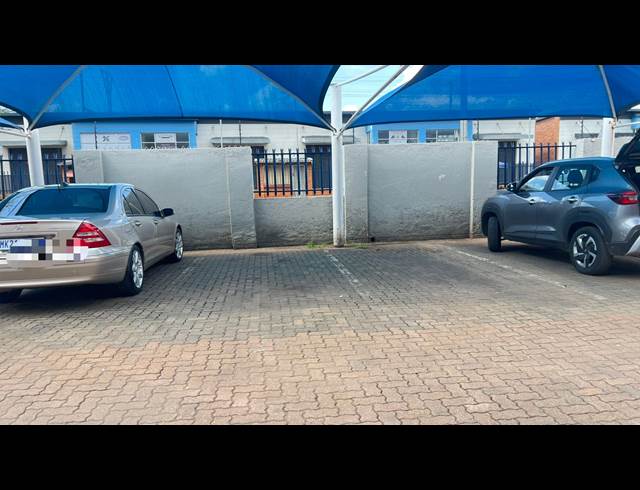 297M² WAREHOUSE TO LET IN SILVERTON