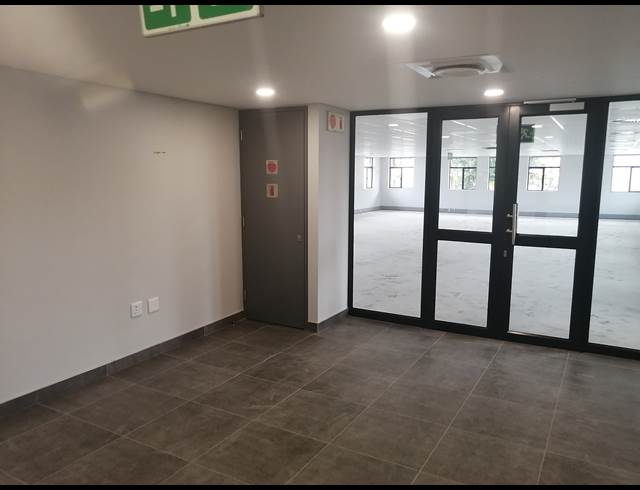 429M² OFFICE TO LET IN GLENWOOD