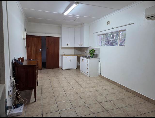 1 bed property to rent in LANGERUG