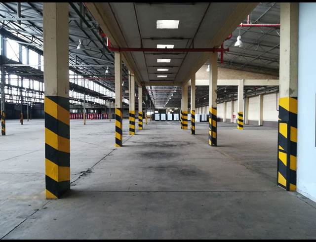 12,900M² WAREHOUSE TO LET IN BENROSE