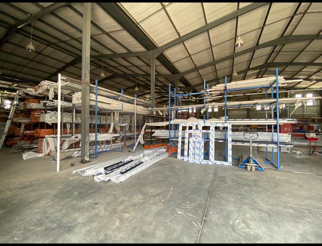 2,650M² WAREHOUSE TO LET IN SAMRAND BUSINESS PARK