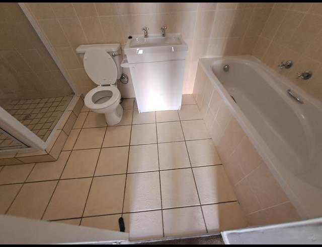 1 bed property to rent in LANGERUG