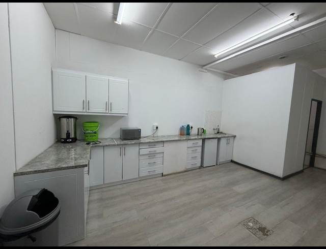 388M² RETAIL TO LET IN SIYANDA