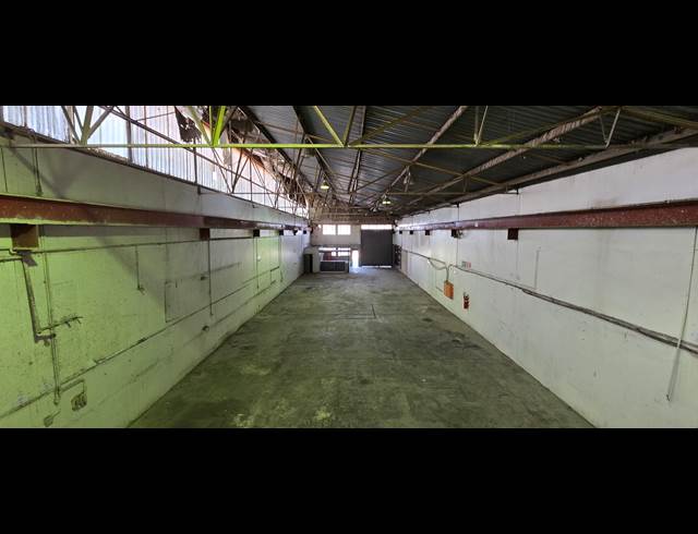 580M² MINI FACTORY TO LET IN STORMILL