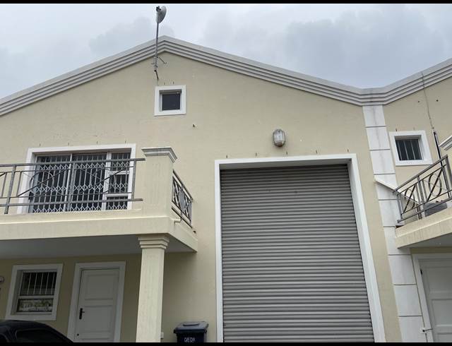 225M² WAREHOUSE TO LET IN WESTLAKE