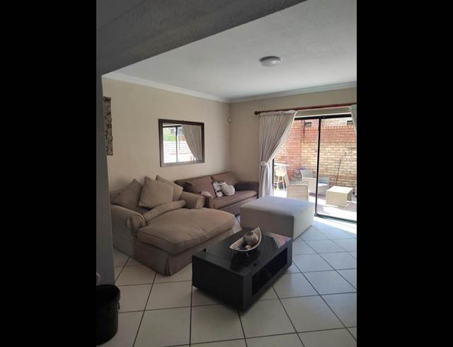3 BEDROOM PROPERTY TO RENT IN MEYERSDAL