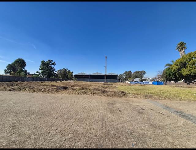 6,000M² INDUSTRIAL YARD TO LET IN WADEVILLE