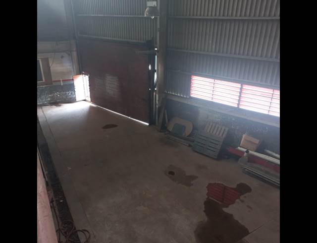818M² WAREHOUSE TO LET IN CITY WEST