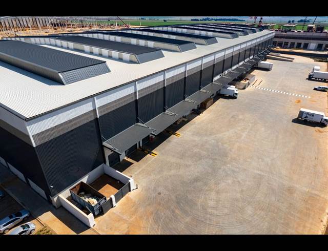 19,875M² WAREHOUSE TO LET IN GLEN MARAIS