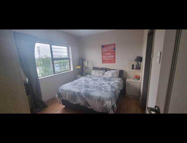 1 BEDROOM PROPERTY TO RENT IN DIE BULT