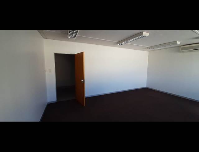 35M² OFFICE TO LET IN RIETFONTEIN