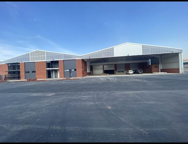14,269M² WAREHOUSE TO LET IN PROSPECTON INDUSTRIAL