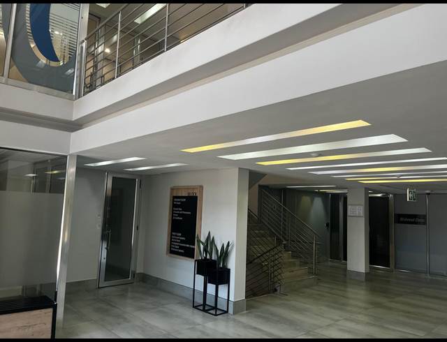 169M² OFFICE TO LET IN GREENSTONE HILL