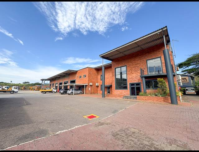 3,393M² WAREHOUSE TO LET IN GLEN ANIL