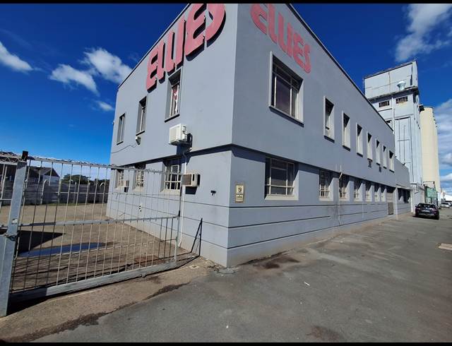 562M² BUSINESS TO LET IN ARCADIA