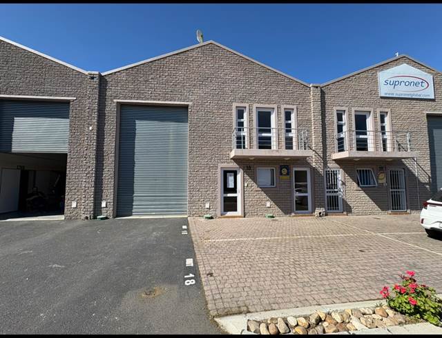 518M² WAREHOUSE TO LET IN STRAND INDUSTRIA