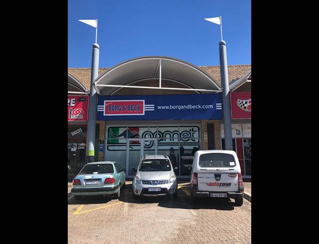 141M² WAREHOUSE TO LET IN STRIJDOMPARK