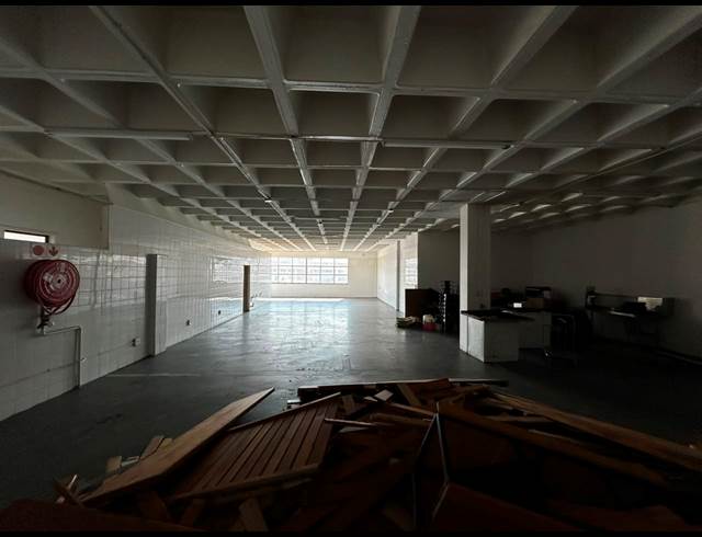 230M² WAREHOUSE TO LET IN WYNBERG
