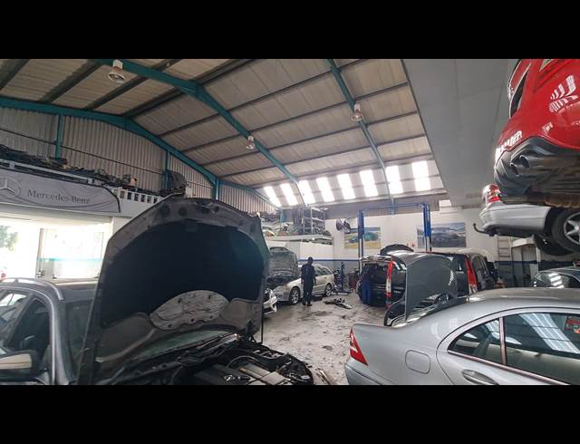 450M² FACTORY TO LET IN OTTERY EAST