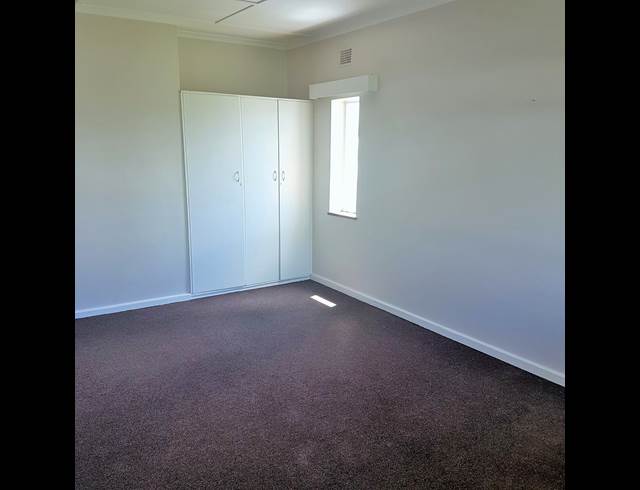 2 bed property to rent in WORCESTER CENTRAL