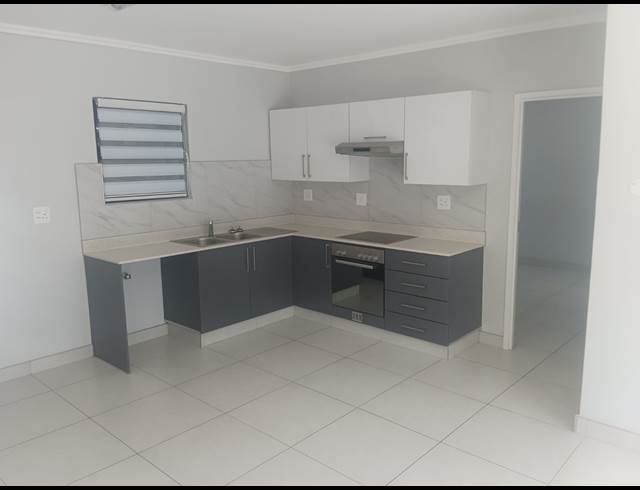 2 BEDROOM APARTMENT TO LET IN UMHLANGA RIDGE