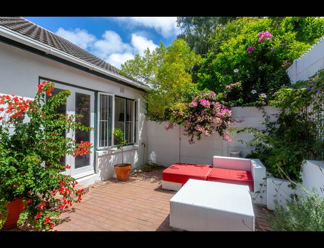 2 BEDROOM SIMPLEX RENTED IN WYNBERG UPPER