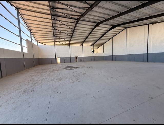 794M² WAREHOUSE TO LET IN BLACKHEATH INDUSTRIAL
