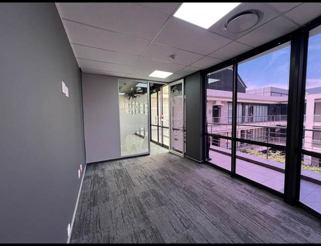 336M² OFFICE TO LET IN SOUTHDOWNS ESTATE