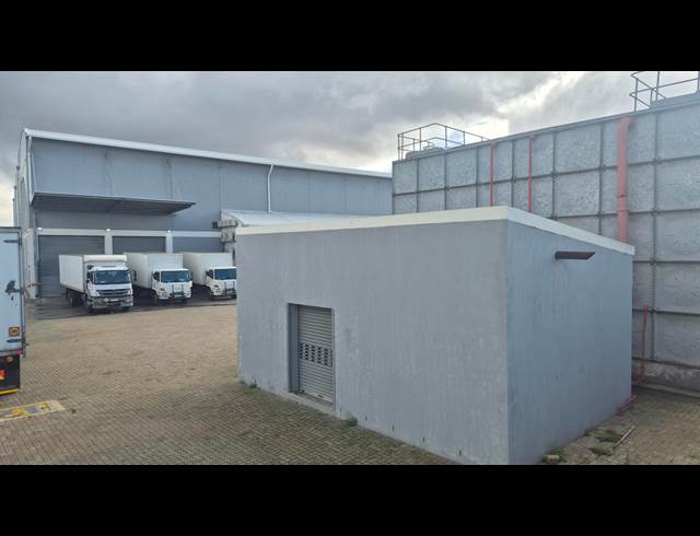 5,846M² WAREHOUSE TO LET IN AIRPORT INDUSTRIA
