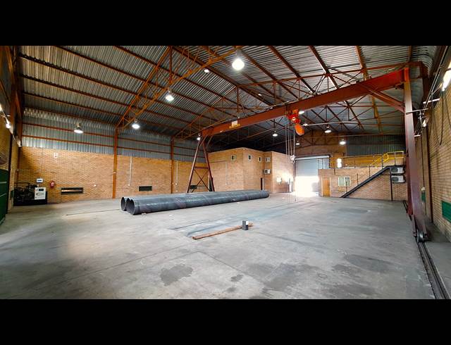 900M² WAREHOUSE TO LET IN NELSPRUIT INDUSTRIAL