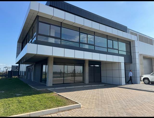 2,008M² WAREHOUSE TO LET IN NORTH POINT