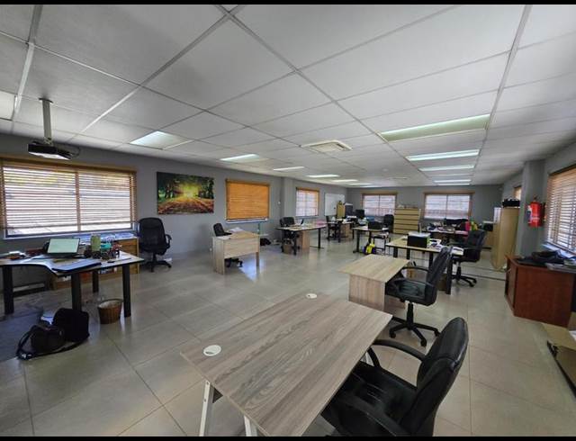 BUSINESS PROPERTY TO RENT IN WELTEVREDEN PARK