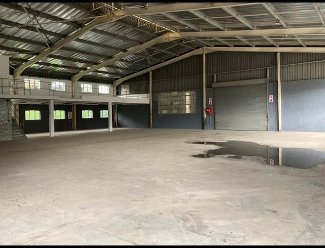 1,538M² WAREHOUSE TO LET IN WESTMEAD
