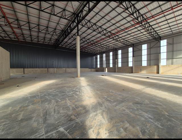 1,100M² WAREHOUSE TO LET IN GOSFORTH PARK