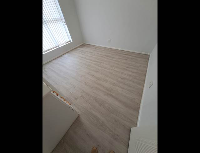 1 bed property to rent in LANGERUG