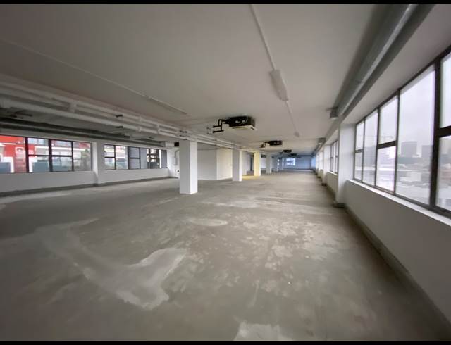 869M² OFFICE TO LET IN CAPE TOWN CITY CENTRE